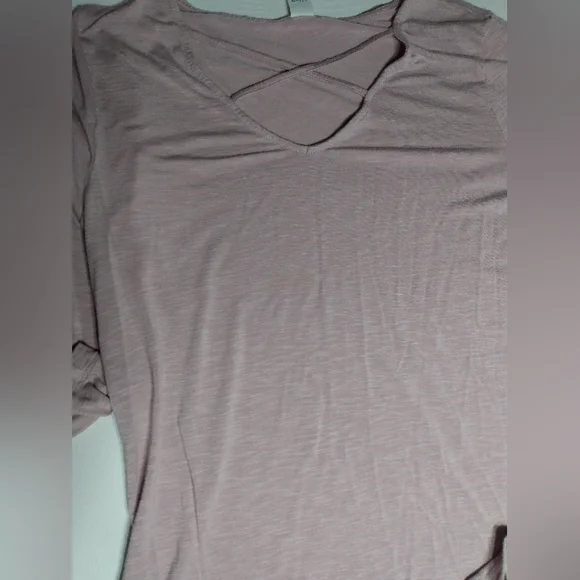 Old Navy Relaxe Luxe Relaxed Lace Up Tunic Top Sz Small in Plum Tonic - Picture 9 of 10